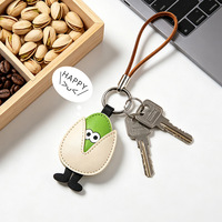 Vente en gros usine Porte-clés créatif en cuir motif pistache et café, avec expression amusante de dessin animé, pendentif pour clé de voiture, breloque de sac pour couple et ornement