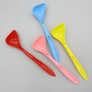 कस्टम लोगो सुरक्षित गैर विषैले जलरोधी सिलिकॉन कुत्ते बिल्ली भोजन पालतू चम्मच के साथ ढक्कन को सील कर सकते हैं - Product Image 4