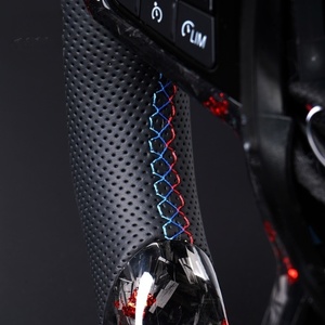 Volante de Fibra de Carbono Forjado Rojo CS Personalizado para <span class=keywords><strong>BMW</strong></span> G11 G12 G21 G22 G23 G20 G30 G01, Directo de Fábrica, Nueva Actualización - Product Image 5