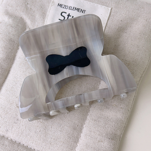 Venta al por mayor Bowknot Hair Claw Clip nueva moda elegante geométrico hueco gradiente ecológico acetato pinzas para el cabello para mujeres - Product Image 5