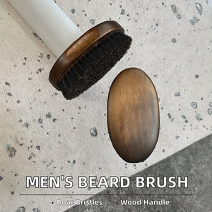 Spazzola per <span class=keywords><strong>Barba</strong></span> e Baffi Sopurrrdy con Logo Personalizzato, Setole Naturali di Cinghiale, Manico in Legno di Noce - Product Image 2