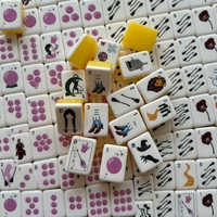 Tuiles de Mahjong créatives de style américain en acrylique, à motifs de dessins animés, finition patinée à la main, en boîte, fabriquées au Jiangsu, jeu de société de fête, jouet double couche