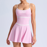 Robe de tennis personnalisée avec logo, vente en gros, avec short intégré, bordure contrastante, robe de golf athlétique avec coussinets de poitrine