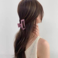 Coréen de haute qualité en gros femmes acrylique couleur unie givré mat en plastique rectangle pinces à cheveux