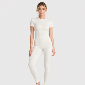 Ensemble de yoga personnalisé avec logo OEM pour femmes, 2 pièces, tenues de sport en nylon et élasthanne, vêtements de sport à sublimation, vêtements de sport pour la salle de sport et le fitness - Product Image 2
