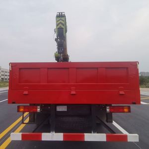 Grue Zoomlion montée sur camion Shacman Delong 4x2 pour le sauvetage en ingénierie et le levage d'équipements d'usine - Product Image 6