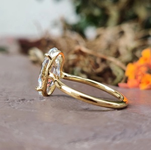 4.0CT Ovaal Geslepen DEF Kleur VVS 2 10K 14K <span class=keywords><strong>18K</strong></span> Massief Gouden Klassieke Solitaire Moissanite Verlovingsring - Product Image 5
