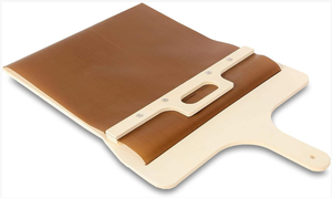 La popular pala deslizante para <span class=keywords><strong>pizza</strong></span> de bambú con mango se utiliza en la cocina y en restaurantes. - Product Image 4