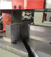 Soudeuse d'angle automatique standard en PVC à deux têtes pour cadre de fenêtre UPVC, machine à souder quatre coins