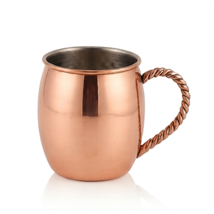 Taza Moscow Mule de Cobre con Asa Retorcida, Vaso para Bebidas con Revestimiento de Acero Inoxidable, Taza para Cócteles para Servicio en Bares, Taza Hecha a Mano de Alta Calidad - Product Image 1
