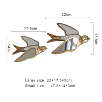 Ornement d'oiseau en résine dorée de luxe, style vintage et antique, créatif, pour salon, décoration murale artistique en forme d'hirondelle, miroir