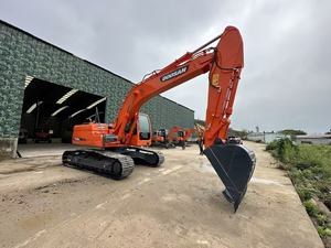 Excavadora de cadenas Doosan DX225LC usada original de 22 toneladas con potente fuerza de excavación - Product Image 3