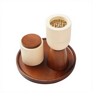 Venta al por mayor árabe religioso Premium sándalo Oud Bakhoor Mabkhara incensario hecho a mano eléctrico fresa estrella anís aromático - Product Image 1