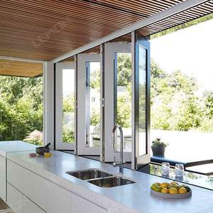 Fenêtre pliante <span class=keywords><strong>accordéon</strong></span> en aluminium et verre trempé pour grande cuisine, style européen, avec <span class=keywords><strong>baie</strong></span> large - Product Image 2