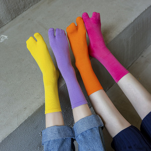 Vente en gros Tongs <span class=keywords><strong>japonaises</strong></span>, <span class=keywords><strong>Chaussettes</strong></span> musulmanes à deux orteils fendues avec un seul doigt - Product Image 2