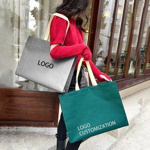 Sacs cadeaux en papier écologique avec logo personnalisé couleur pour offrir des cadeaux personnalisés - Product Image 5