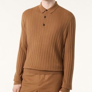 Polo Iconica di Lusso da Uomo in Lana Vicuña Naturale Colore Vicuña Scuro Maglieria di Alta Gamma con Ricamo Personalizzato - Product Image 2