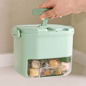 Bac à glaçons pour congélateur, moule à glace pour boissons, libération facile des glaçons par pression, conception avec couvercle hermétique, avec bac de collecte, pelle à glace et 2 plateaux à glaçons - Product Image 6