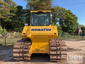 Bulldozer usado D65AX KOMATSU Bulldozer Crawler Dozer Maquinaria de movimiento de tierras para la venta - Product Image 5