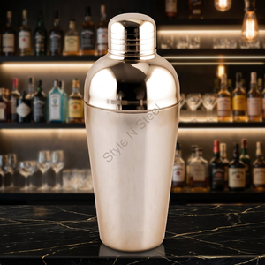 Shaker à cocktail en acier inoxydable de qualité supérieure Shaker de bar professionnel en acier inoxydable Design CLASSIQUE élégant - Product Image 3