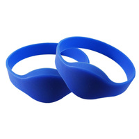 Bracelet en silicone NFC étanche populaire et raffiné, 13,56 MHz, puce RFID NTAG215, code QR écologique, paiement de membre, hôtel