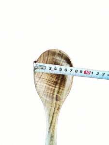 Ustensiles de cuisine 26/10.2IN, cuillère à salade en bois d'acacia et de teck, fabriquée à la main, pour la cuisine - Product Image 6