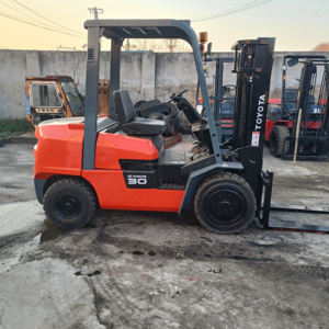 Used Toyota <b>Forklift</b> 3Ton 3m Mini Diesel <b>Forklift</b> with Engine Excellent Condition Japan Original - Product Image 6