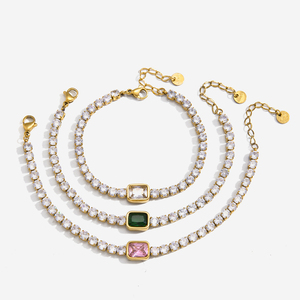 <span class=keywords><strong>Bracciale</strong></span> Tennis J&D Jewelry in Acciaio Inossidabile Placcato Oro 18K con Zirconia Quadrata Taglio Smeraldo, Gioielli Impermeabili per Donne - Product Image 6