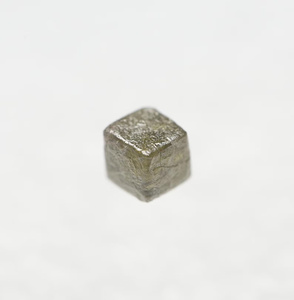 เพชรดิบสีเขียวธรรมชาติ 1.39 กะรัต รูปทรงลูกบาศก์ สำหรับคอลเลกชันเครื่องประดับสุดหรู Dream Diamond รุ่นขายดี - Product Image 6