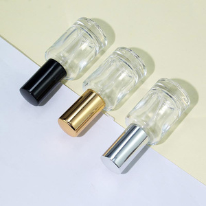 Vente en gros de flacons cosmétiques en verre vides, <span class=keywords><strong>pas</strong></span> chers, de 5 ml et 10 ml, rechargeables, mini, ronds, à base épaisse, avec vaporisateur et bouchons - Product Image 2