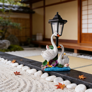 Zarif Kuğu Ailesi Reçine Heykeli, Mavi Gölet Tabanında Üç Zarif Kuğu, Turuncu Gaga ile Gerçekçi Beyaz Kuşlar - Product Image 4