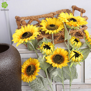 KST 3 Cabezas de Girasoles de Seda de 6 Pulgadas, Flores de Alta Simulación para Decoraciones de Boda, 90 cm de Largo - Product Image 5