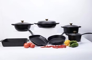 Ensemble de 11 ustensiles de cuisine en fonte émaillée blanc, best-seller : cocotte, marmite à soupe, poêle grill, poêle à frire - Product Image 4