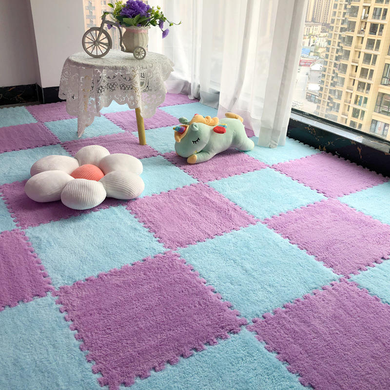 เสื่อกำมะหยี่เป็นมิตรกับสิ่งแวดล้อมสีฟ้าและสีม่วงอ่อน