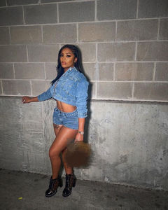 Giacca e pantaloncini in jeans primavera Set due pezzi di jeans per donna Streetwear donna Set <span class=keywords><strong>Denim</strong></span> - Product Image 3