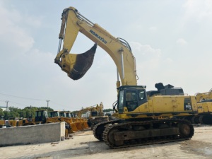 Excavatrice d'occasion à faibles heures Komatsu PC800 Prix bon marché Excellentes performances et condition Faibles heures de travail à vendre - Product Image 6