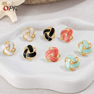 Exquisite Hollow Out Irregular Geometric Triangle Enamel Drip Oil Colorful <b>Stud</b> <b>Earrings</b> Court Style Retro Elegant <b>Earrings</b> - Product Image 2