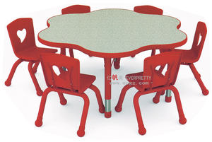 Meubles de maternelle de nouvelle conception, table combinée pour enfants d'âge préscolaire, table d'étude ronde réglable en hauteur et ensemble de chaises - Product Image 3