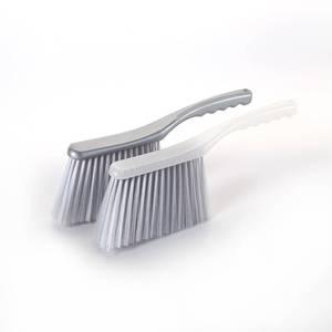 Cepillo de limpieza de plástico para el hogar, alfombrilla económica y útil para el suelo del coche - Product Image 1