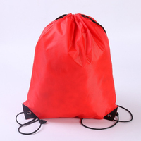 Sac à dos à cordon en polyester 210D imperméable grande capacité avec logo personnalisé pour la gym, les sports et les activités de plein air