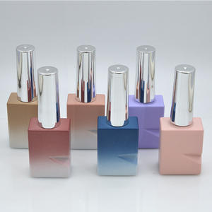 Bouteille de vernis à ongles carrée élégante de 10ml bouteille en verre de vernis à gel bouchon argenté bouteille de vernis à ongles vide pour stockage de gel à ongles - Product Image 2