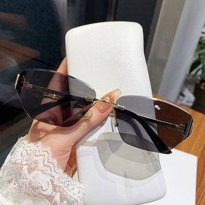 <b>Frameless</b> Polygonal Fashion Sunglasses Pc <b>Frame</b> Black Lens Uv400 Women's Sunshades Type 3 Protection - Product Image 1