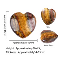 Pierre de méditation vintage 40MM en cristal naturel poli en forme de cœur, pierre de poche anti-stress, ornement de guérison des chakras, cadeau
