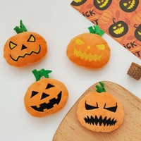 Porte-clés en peluche citrouille d'Halloween multi-expressions, breloques de sac brodées à la main avec visage de fantôme, cadeau pour la fête d'Halloween