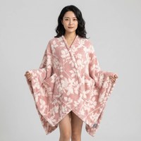Châle portable et enveloppant pour femme, couverture intime sensuelle, cape douce en flanelle florale avec doubles poches