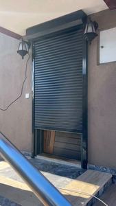 Puerta y Ventana Enrollable Aislada <span class=keywords><strong>de</strong></span> Aluminio con Rotura <span class=keywords><strong>de</strong></span> Puente Térmico, Relleno <span class=keywords><strong>de</strong></span> Espuma <span class=keywords><strong>de</strong></span> PU, Insonorizada, Ahorro <span class=keywords><strong>de</strong></span> Energía, Seguridad, Certificación CE - Product Image 2