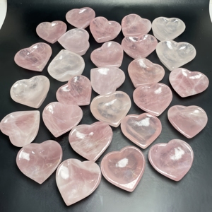 Vendita calda all'ingrosso naturale <span class=keywords><strong>minerale</strong></span> <span class=keywords><strong>quarzo</strong></span> <span class=keywords><strong>rosa</strong></span> a forma di cuore ciotole di cristallo artigianato per la decorazione domestica - Product Image 1