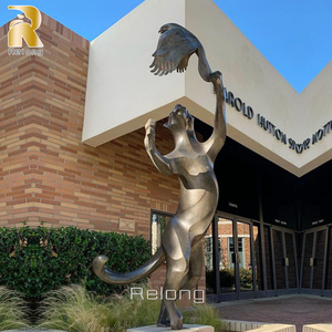 Statue de panthère noire en bronze moderne en fonte de laiton pour jardin extérieur à vendre - Product Image 3