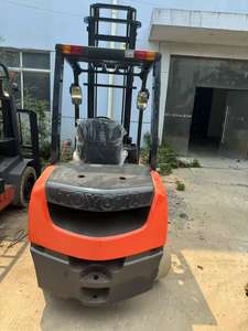 Chariot élévateur 3 tonnes d'occasion de bonne qualité Chariot élévateur Toyota Fd30 Chariot élévateur d'occasion Toyota à vendre en stock - Product Image 2