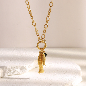 Collier à breloques en plaqué or Dreamidea Fish & Evil Eye Symbole protecteur Design avec double pendentifs en forme de poisson Bijoux tendance 2025 - Product Image 1